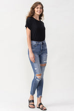 Load image into Gallery viewer, Lovervet Juliana Full Size High Rise Distressed Skinny Jeans
